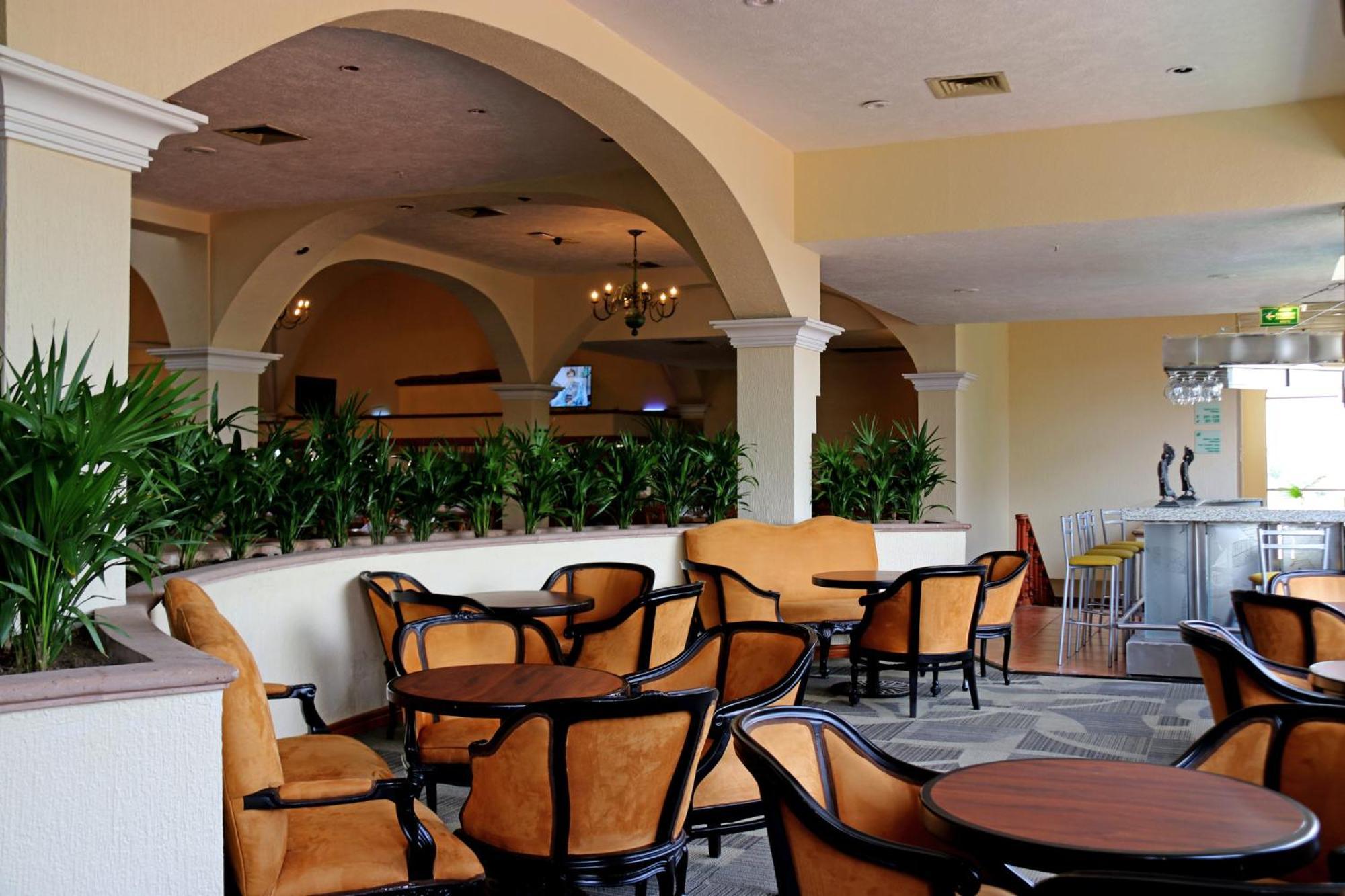 Holiday Inn La Piedad By Ihg Exteriér fotografie