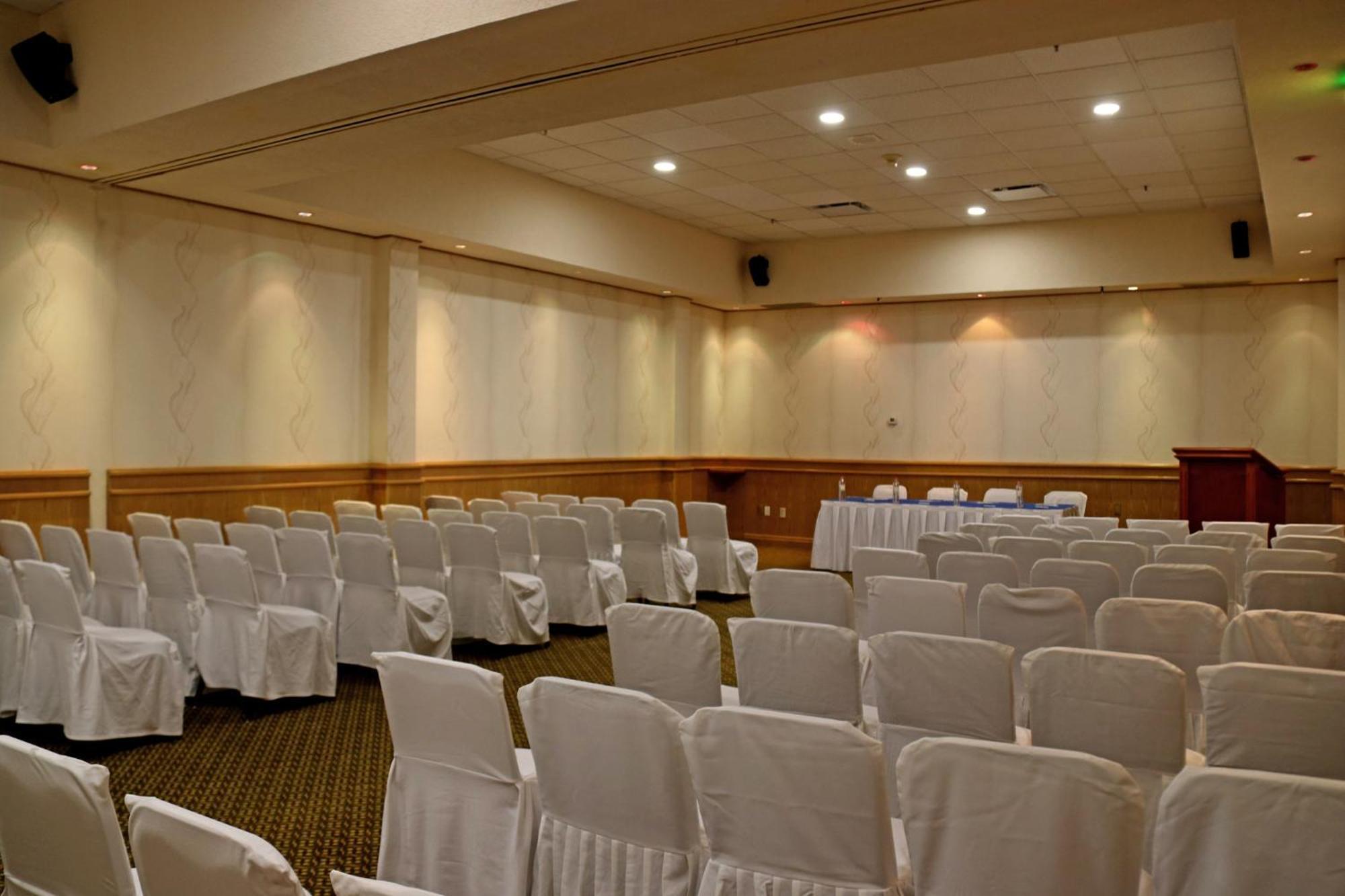 Holiday Inn La Piedad By Ihg Exteriér fotografie