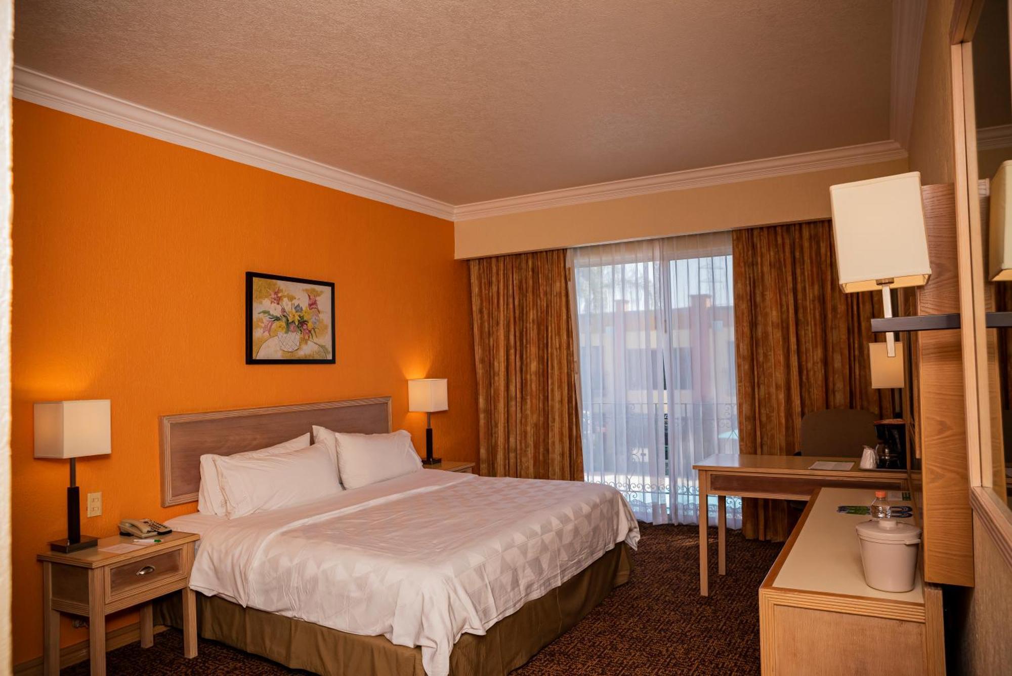 Holiday Inn La Piedad By Ihg Exteriér fotografie