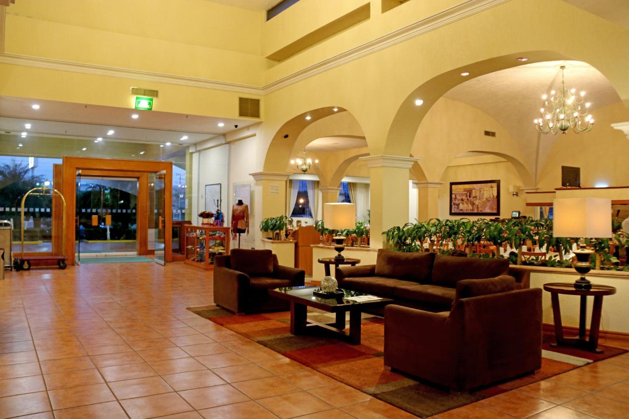 Holiday Inn La Piedad By Ihg Exteriér fotografie